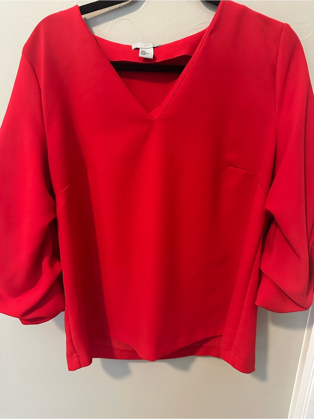 H&M Bright Red V-Neck Blouse with Three-Quarter Sleeves